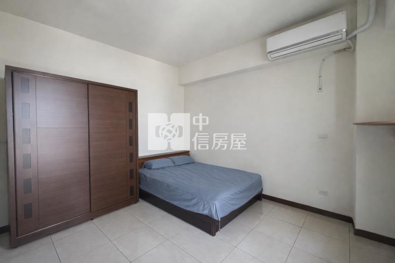 東區新天地大面寬透店房屋室內格局與周邊環境