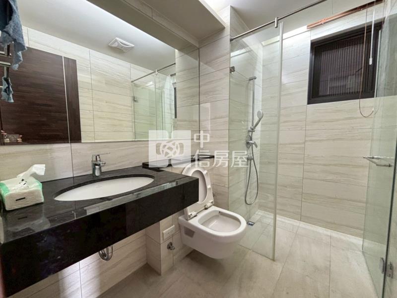 (東方紐約)綠園道旁~東方紐約三房平車高樓視野戶房屋室內格局與周邊環境