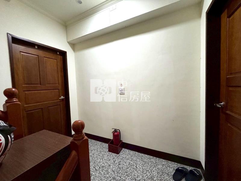 楊梅交流道收租7套房房屋室內格局與周邊環境