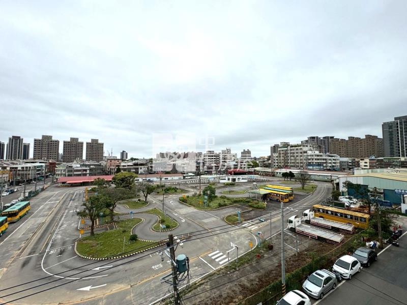 楊梅交流道收租7套房房屋室內格局與周邊環境