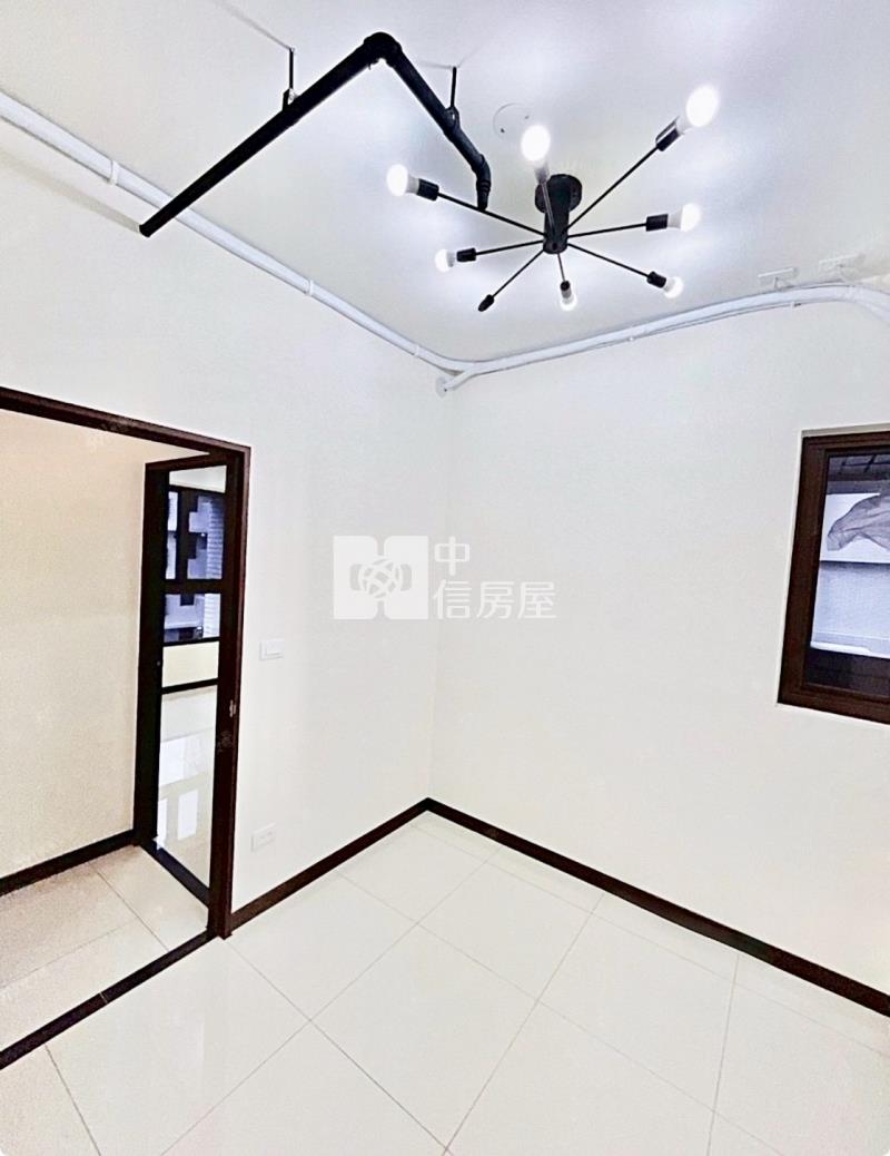 勝麗方程市高樓層兩房兩衛平車房屋室內格局與周邊環境