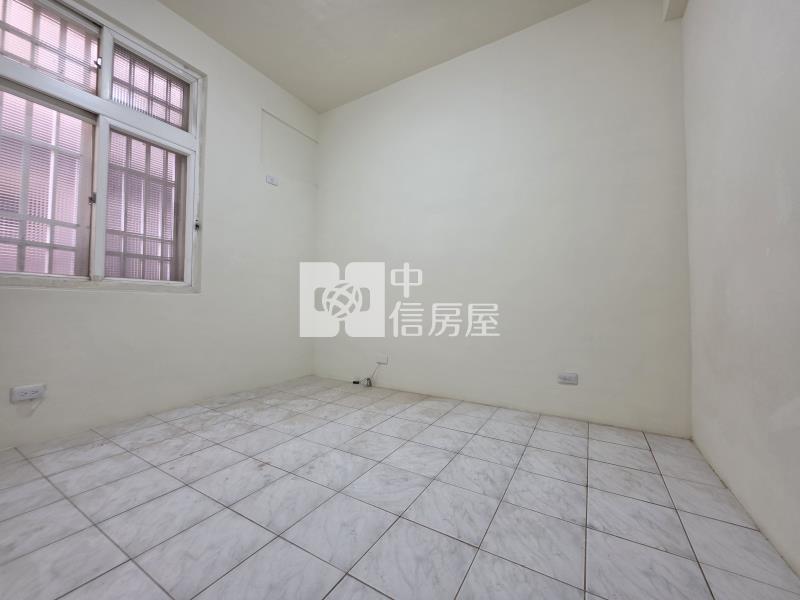 文英街優質美透天房屋室內格局與周邊環境