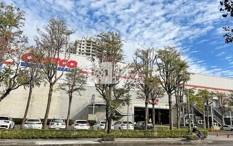 好市多面公園捷運站旁電梯店墅房屋室內格局與周邊環境