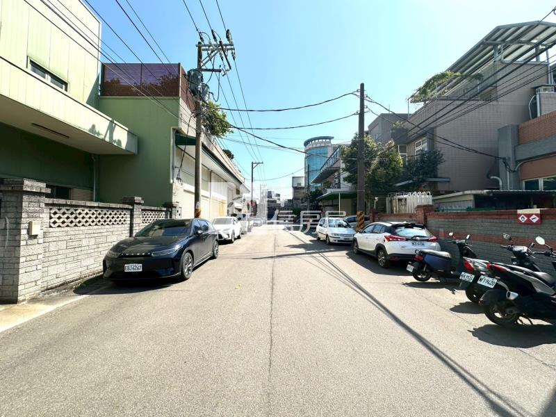 R02.八德區興豐工業城廠房【捷運新北園區站加盟店】房屋室內格局與周邊環境