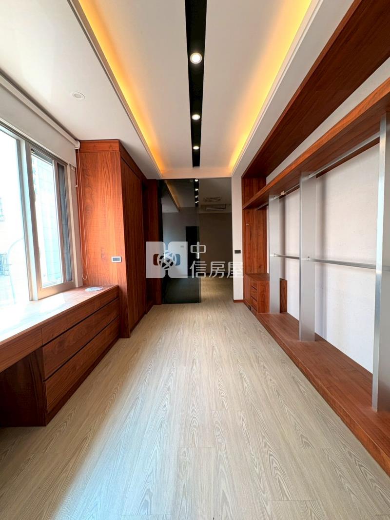 安平79大地坪角窗企業總部店住房屋室內格局與周邊環境