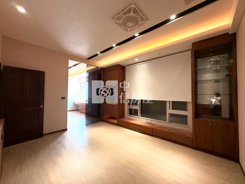 安平79大地坪角窗企業總部店住房屋室內格局與周邊環境