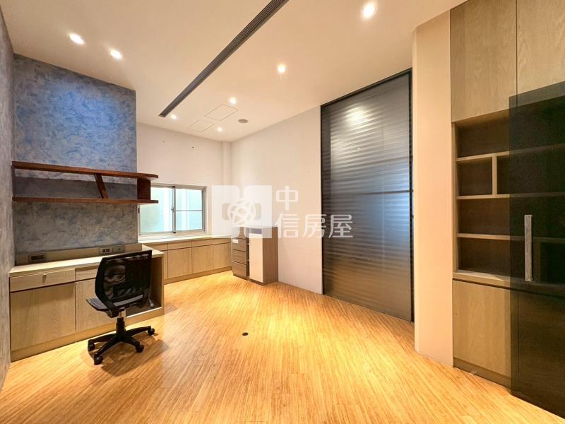 安平79大地坪角窗企業總部店住房屋室內格局與周邊環境