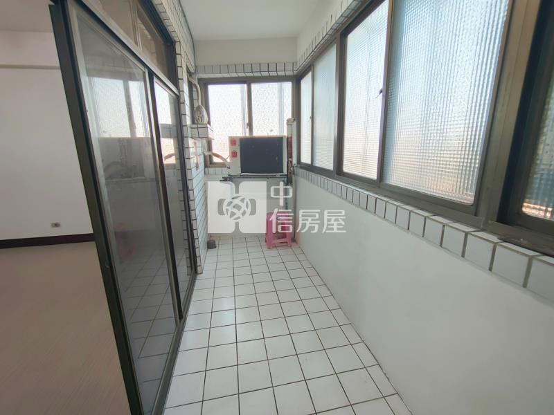 元智大學.環中商圈低公設.電梯美三房房屋室內格局與周邊環境