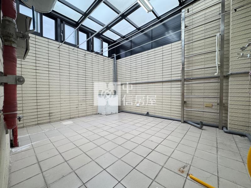 湯城世紀整棟房屋室內格局與周邊環境