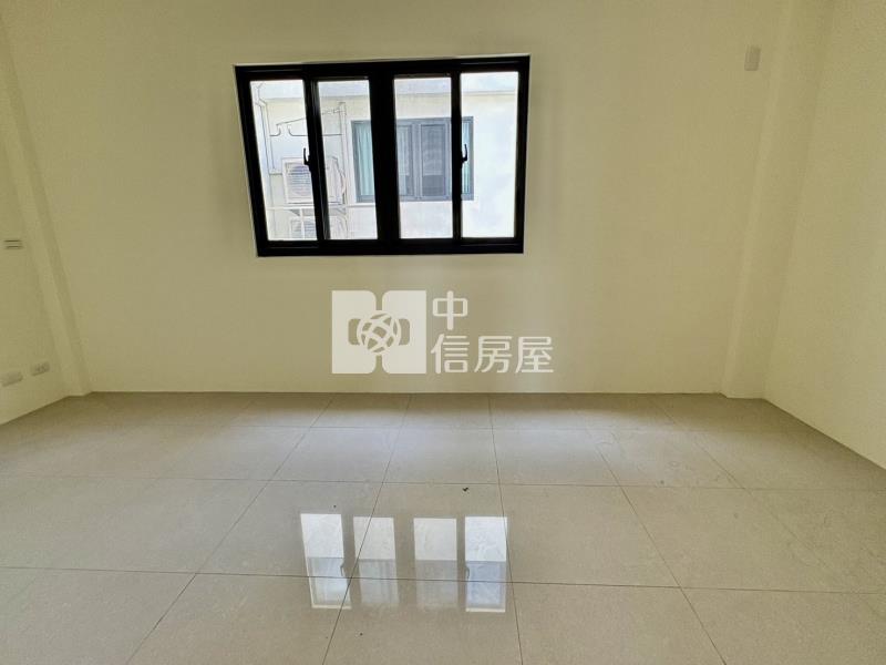 近南崗工業區全新電梯住店房屋室內格局與周邊環境