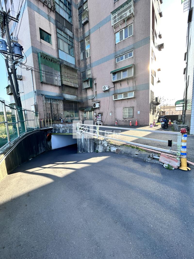 楊梅幼獅電梯2房平車房屋室內格局與周邊環境