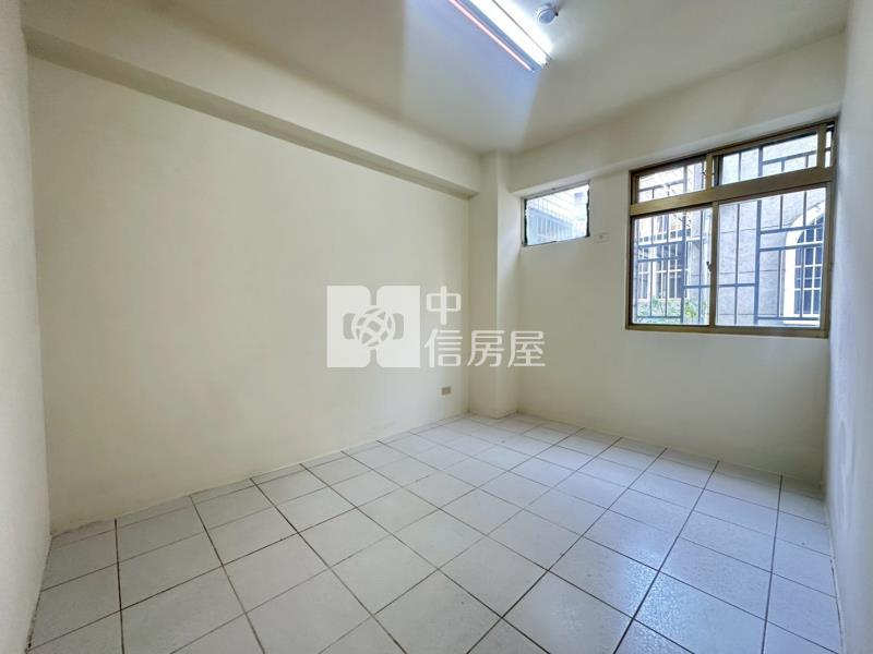 大業國中美3房房屋室內格局與周邊環境