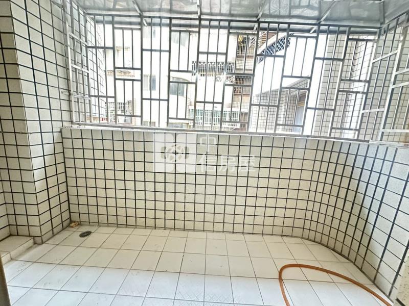 大業國中美3房房屋室內格局與周邊環境