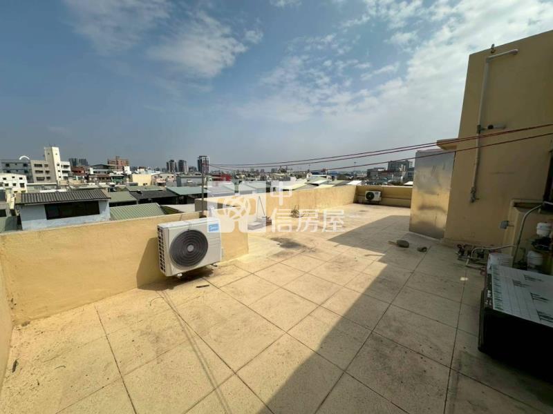 捷運前鎮高中站5樓美寓房屋室內格局與周邊環境