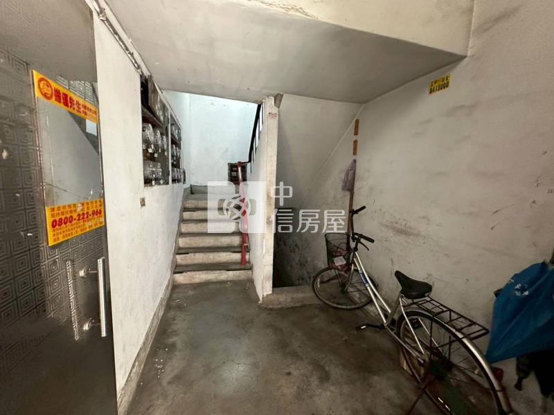 捷運前鎮高中站5樓美寓房屋室內格局與周邊環境