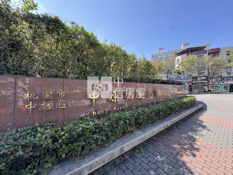 中原商圈電梯大套房+機車位房屋室內格局與周邊環境