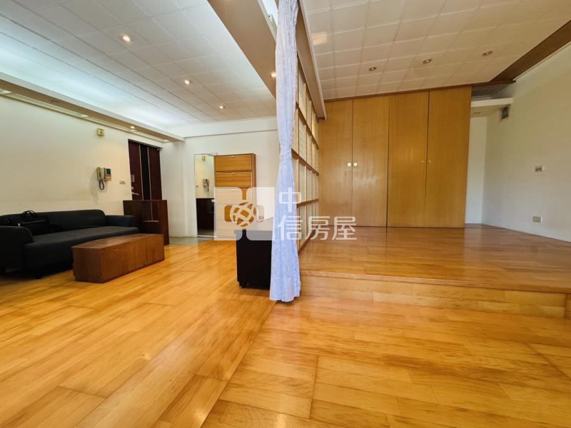 中原商圈電梯大套房+機車位房屋室內格局與周邊環境