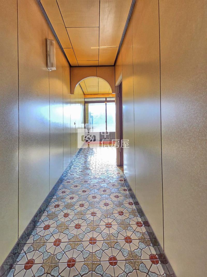 鹽埕路商圈正路面店住透天房屋室內格局與周邊環境