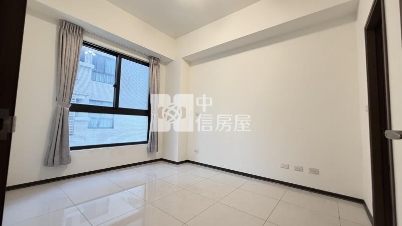 麗寶豐洲溫馨三房+車房屋室內格局與周邊環境