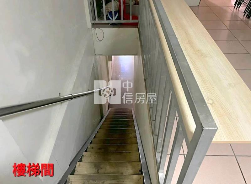 正桃鶯路透天店面房屋室內格局與周邊環境