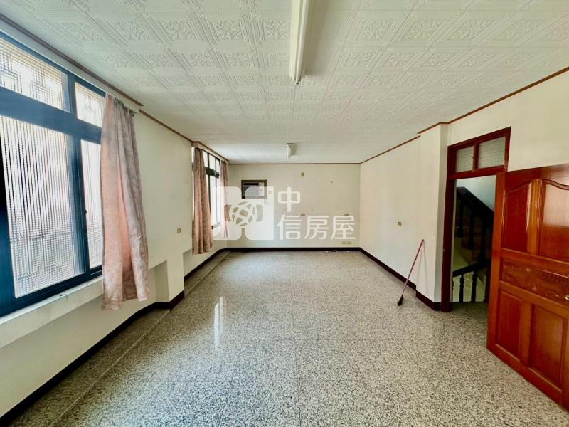 專任-苗栗市華清透天房屋室內格局與周邊環境