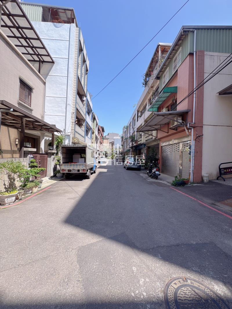 忠福商圈超稀有低總價3房車房屋室內格局與周邊環境