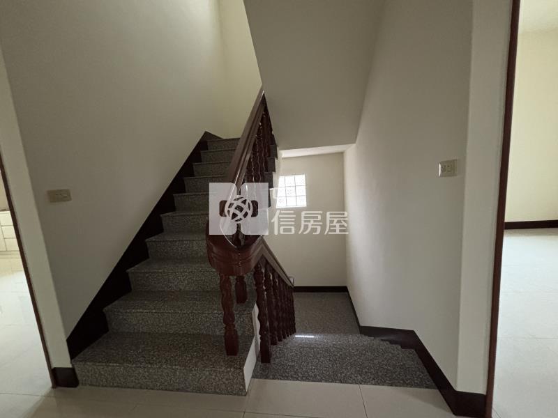 大園華興路大地坪合法農舍房屋室內格局與周邊環境