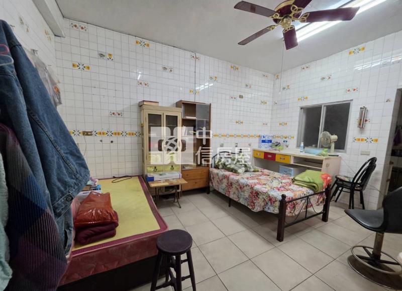 善化麥當勞旁活巷邊間美透天房屋室內格局與周邊環境