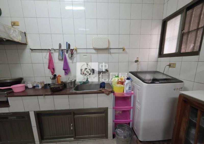 善化麥當勞旁活巷邊間美透天房屋室內格局與周邊環境