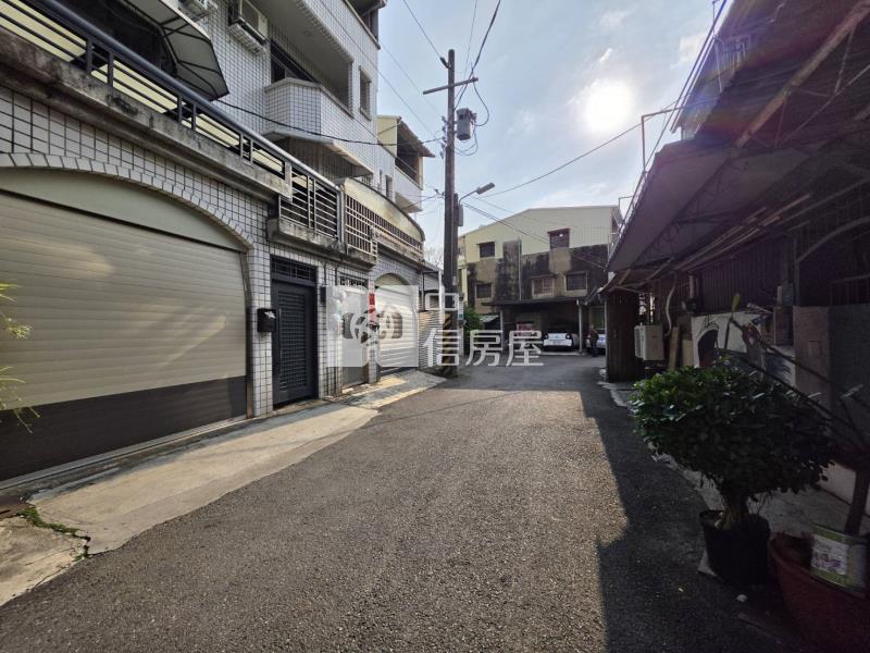 善化麥當勞旁活巷邊間美透天房屋室內格局與周邊環境