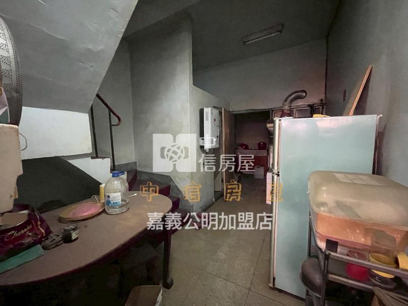 大林市中心低總價透天房屋室內格局與周邊環境