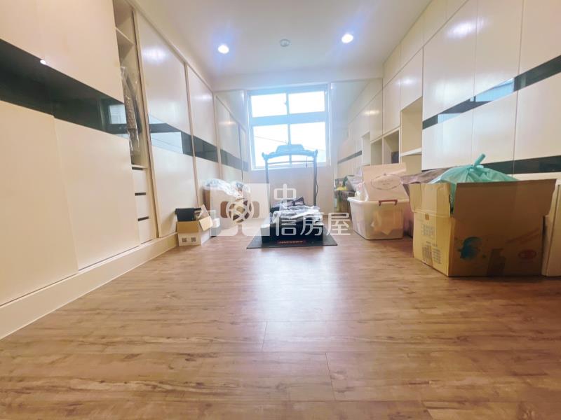 近平鎮車站雙車位超美別墅房屋室內格局與周邊環境