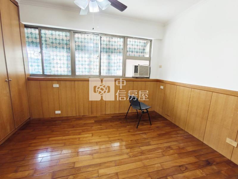 過嶺好市多邊間花園美別墅房屋室內格局與周邊環境