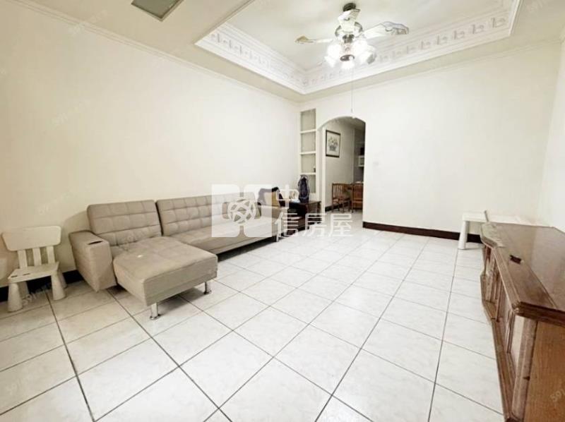 過嶺好市多邊間花園美別墅房屋室內格局與周邊環境