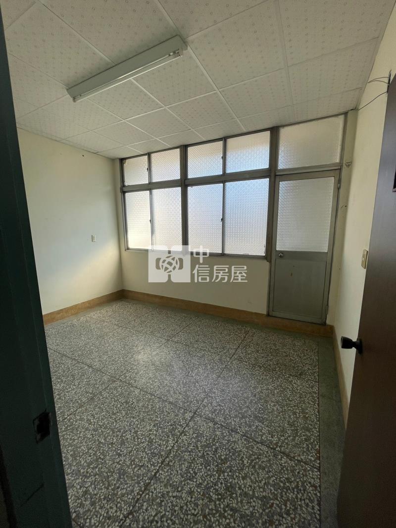 中正路黃金店住房屋室內格局與周邊環境