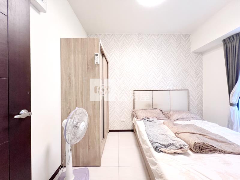 南勢鼎藏璞麗二期美兩房車房屋室內格局與周邊環境