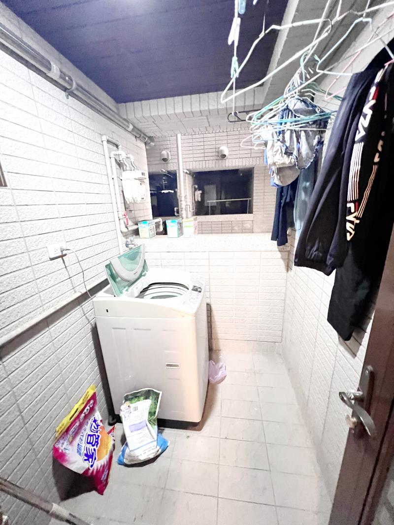 南勢鼎藏璞麗二期美兩房車房屋室內格局與周邊環境