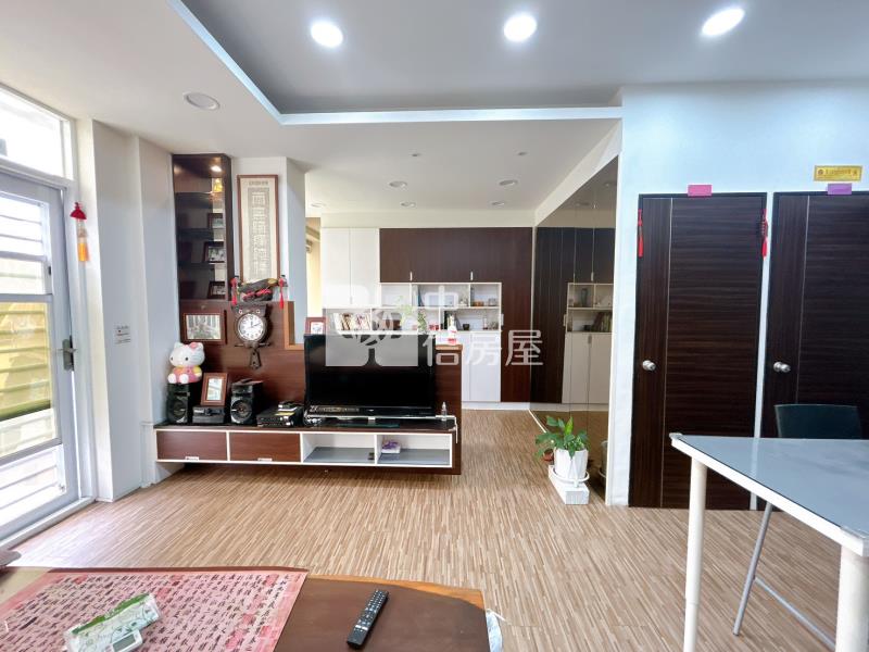 民雄近忠孝路別墅房屋室內格局與周邊環境