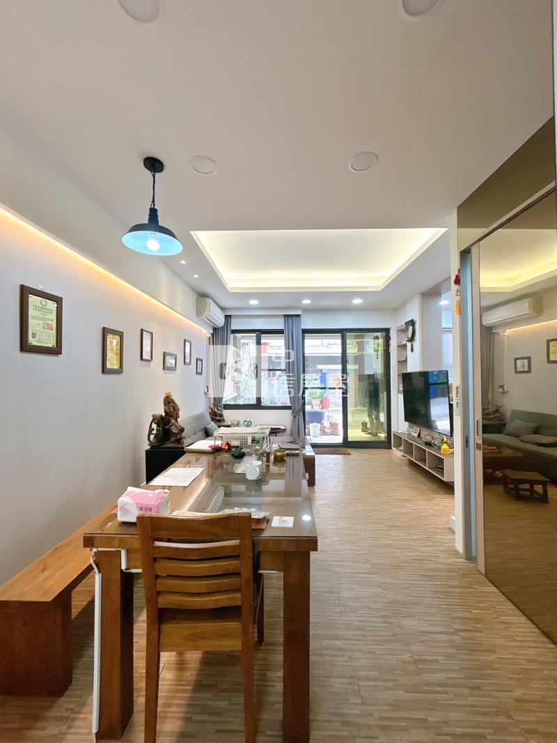 民雄近忠孝路別墅房屋室內格局與周邊環境