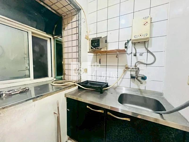 中原商圈套房房屋室內格局與周邊環境