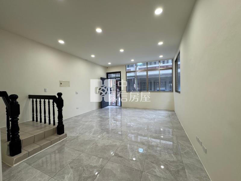 中科矽品旁邊間透天房屋室內格局與周邊環境