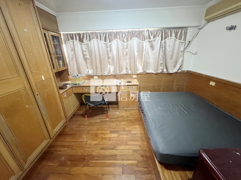 近好市多邊間雙車位別墅透天房屋室內格局與周邊環境