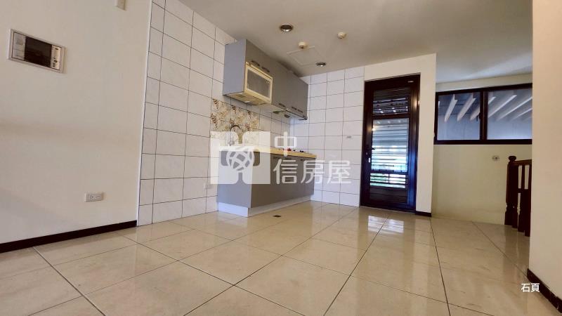 中壢鼎藏晶華金店面房屋室內格局與周邊環境