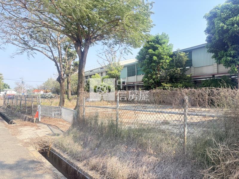 新營新生國小旁農地房屋室內格局與周邊環境