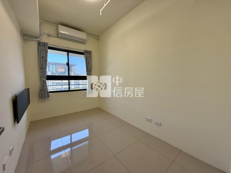 鴻邑璞臻輕裝三房平車房屋室內格局與周邊環境