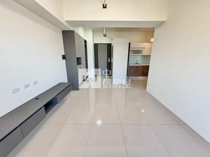 鴻邑璞臻輕裝三房平車房屋室內格局與周邊環境