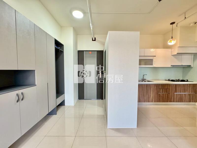 鴻邑璞臻輕裝三房平車房屋室內格局與周邊環境