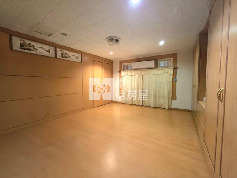 龍岡國小美透天房屋室內格局與周邊環境