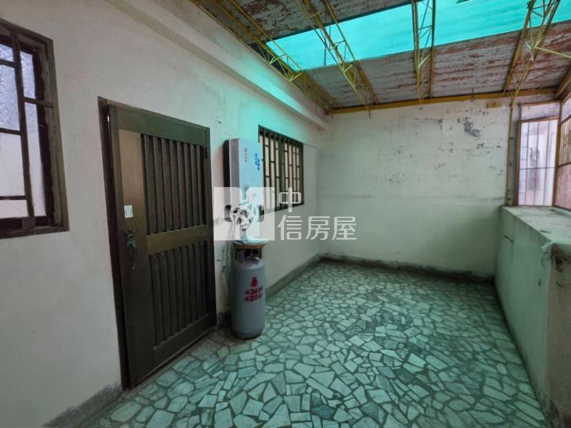 龍岡國小美透天房屋室內格局與周邊環境