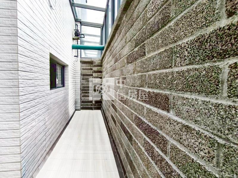 稀有日式庭園別墅房屋室內格局與周邊環境